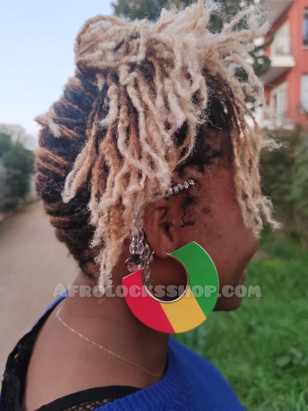 Boucles d'oreilles rasta demi lune bijou roots