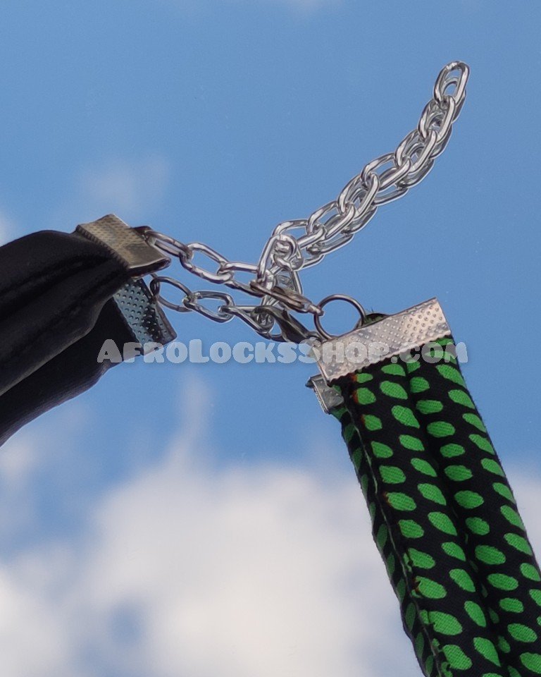 Ensemble collier africain en wax et boucles d'oreilles