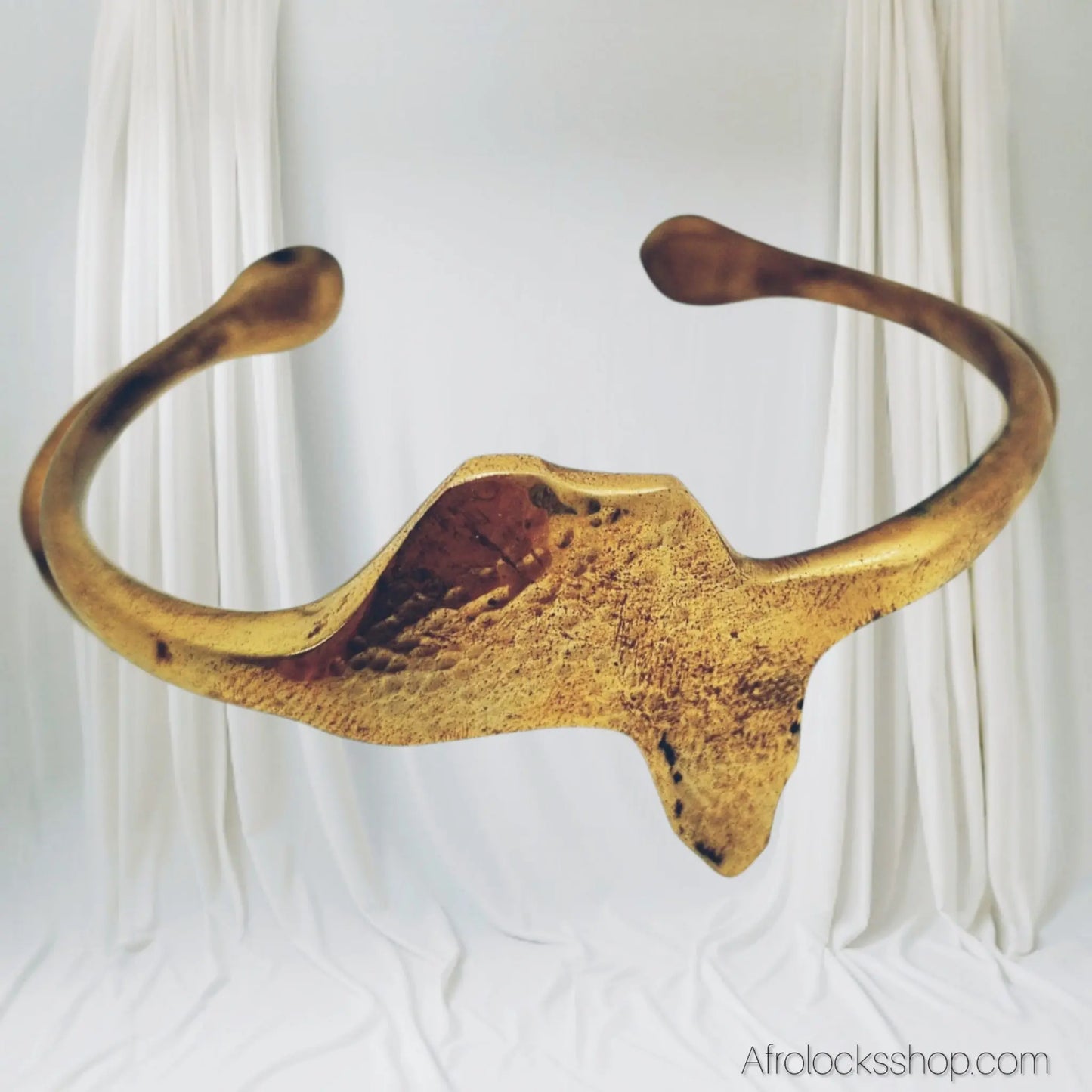 Bracelet “Carte d’Afrique” en cuivre — rigide, ajustable S-M, fait main au Kenya Afro Locks Shop