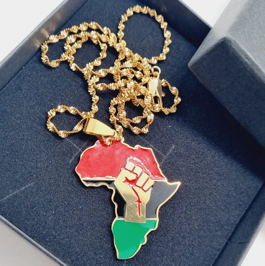 Pendentif rouge vert noir Afrique