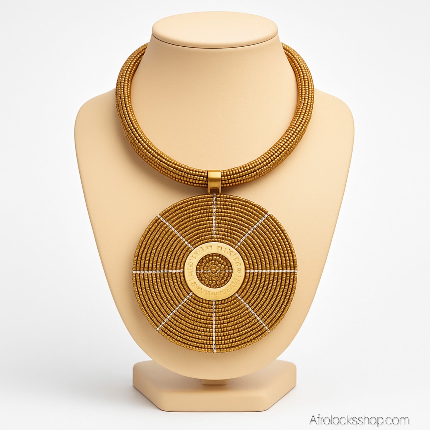 Collier disque perlé 12 cm – laiton & perles – fabrication artisanale Kenya (2 coloris)