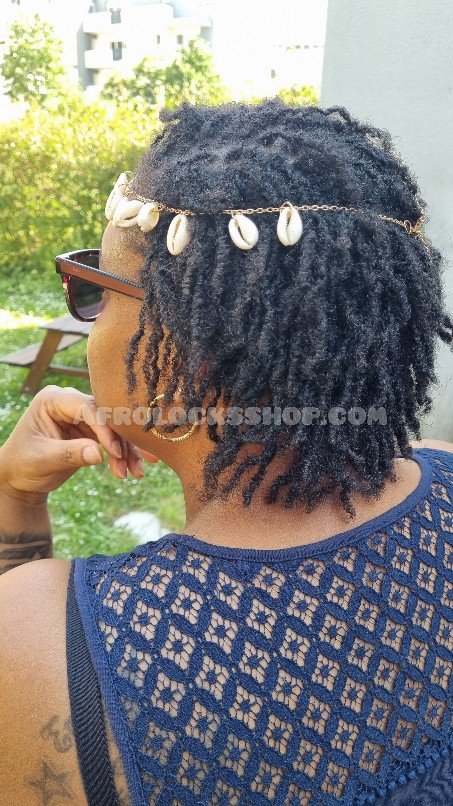 Collier de tête couronne de coquillages cauris