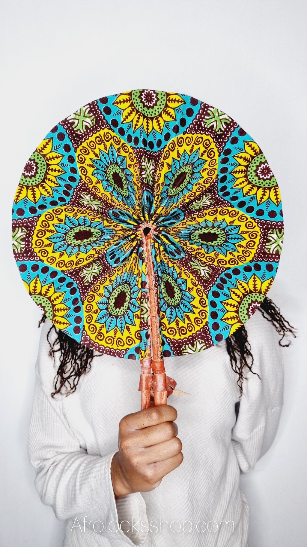 Eventail en cuir et wax africain-SQ0115580