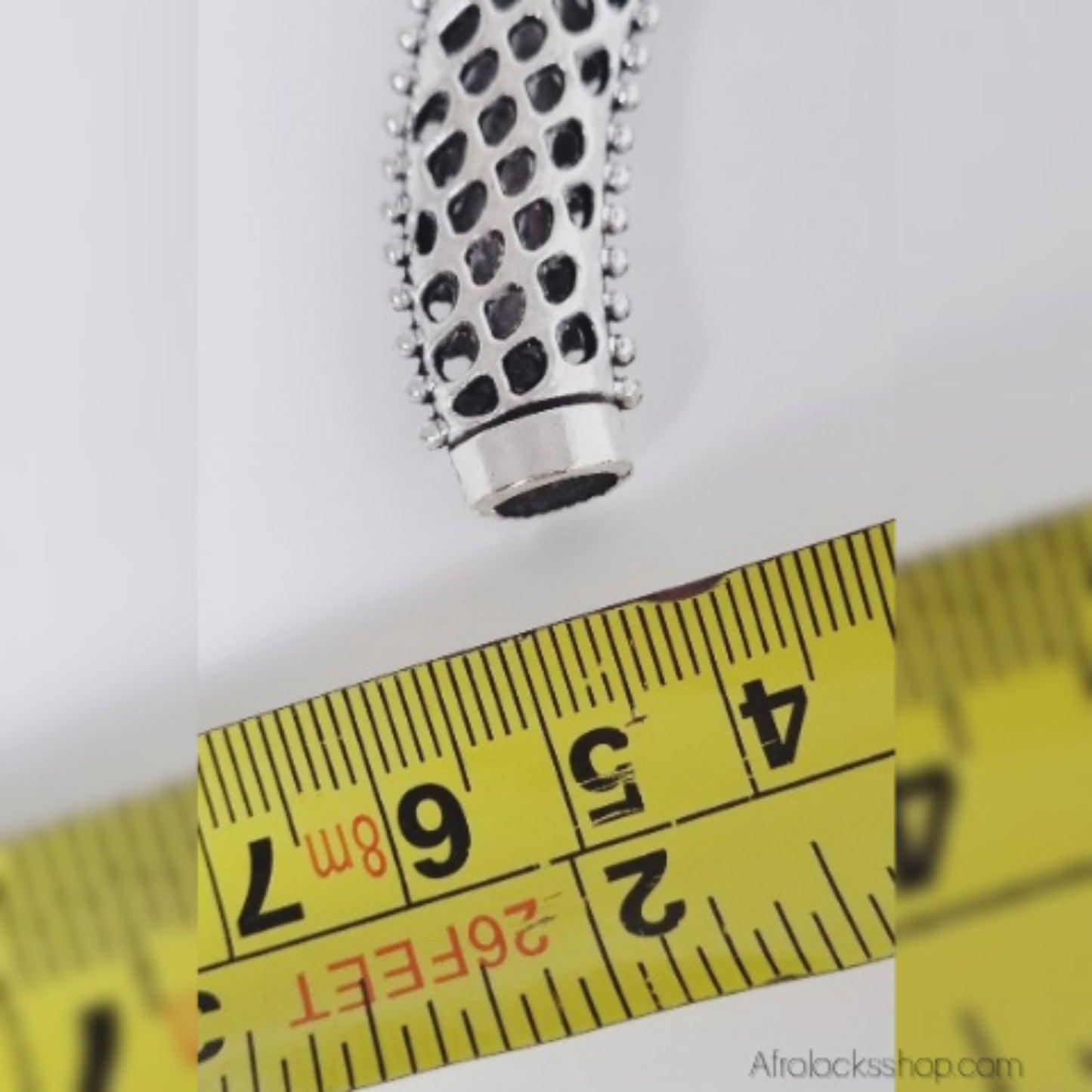 Perle de locks courbée 6,5 cm (trou 7 mm) – Finition argent vieilli