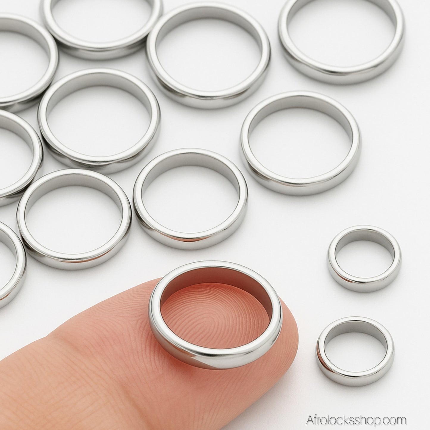 Anneaux premium pour microlocks & Sisterlocks (20 pcs) – inox & dorure épaisse ✨
