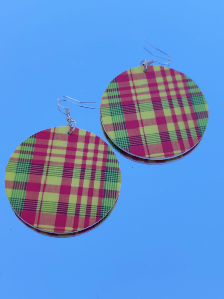 Quelles sont les origines du tissu madras qu’on voit souvent aux Antilles ?