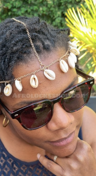 Pourquoi il est urgent que vous mettiez des cauris dans vos cheveux