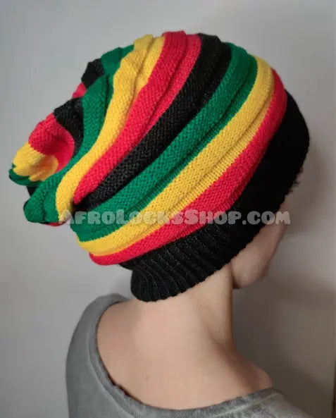 Pourquoi les rastas portent souvent un bonnet ?