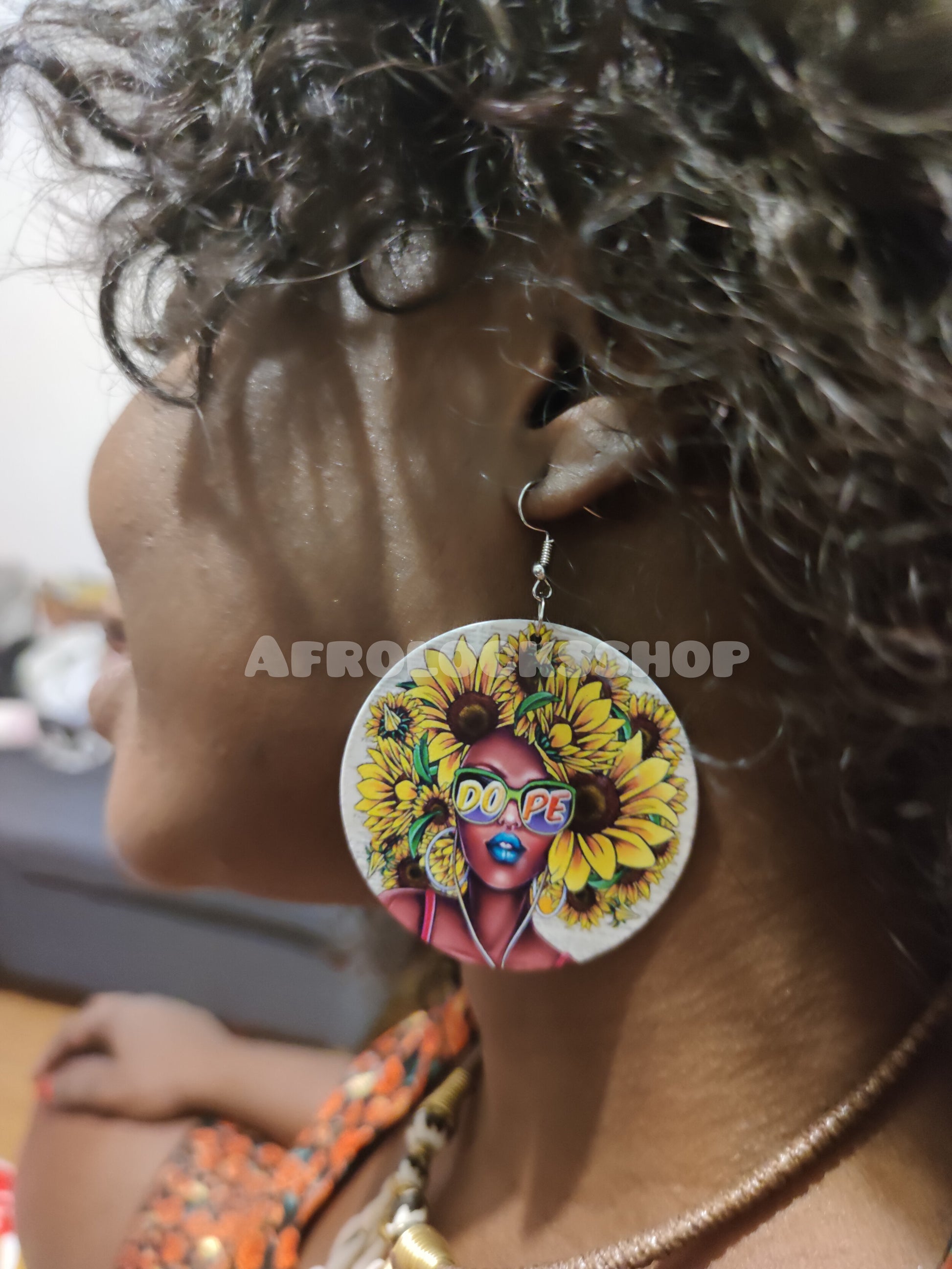 Boucles d'oreilles afro soleil - tournesol femme noire cheveux naturels nappy hair dope