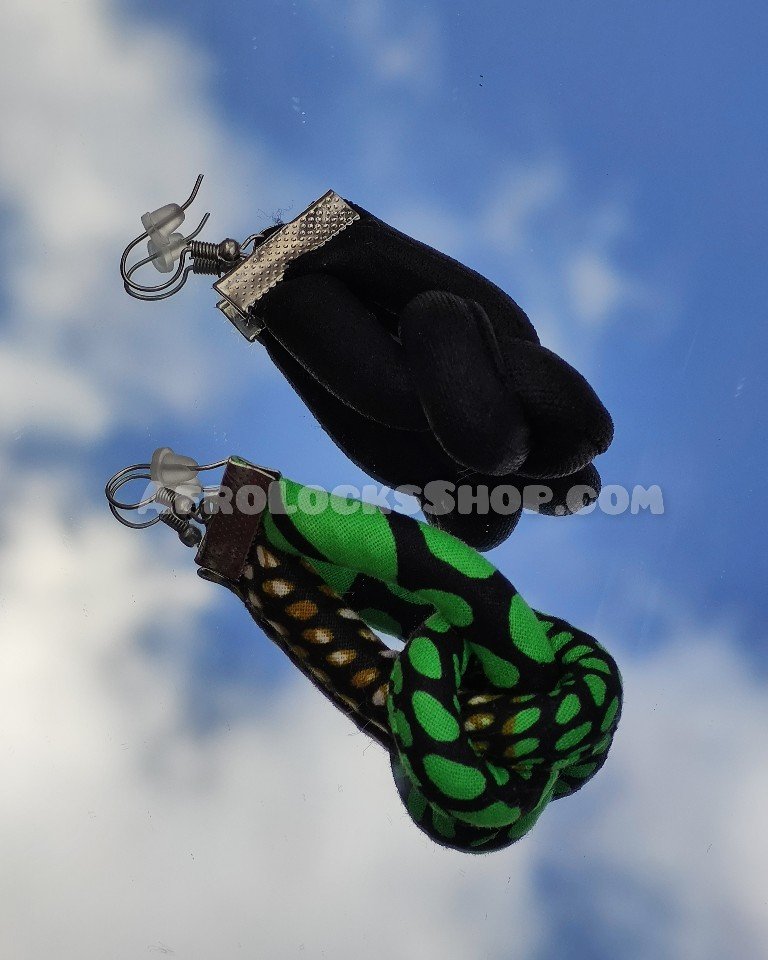 Ensemble collier africain en wax et boucles d'oreilles