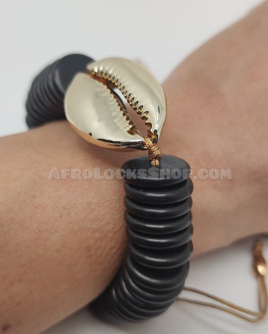 Bracelet noir grand coquillage cauri doré