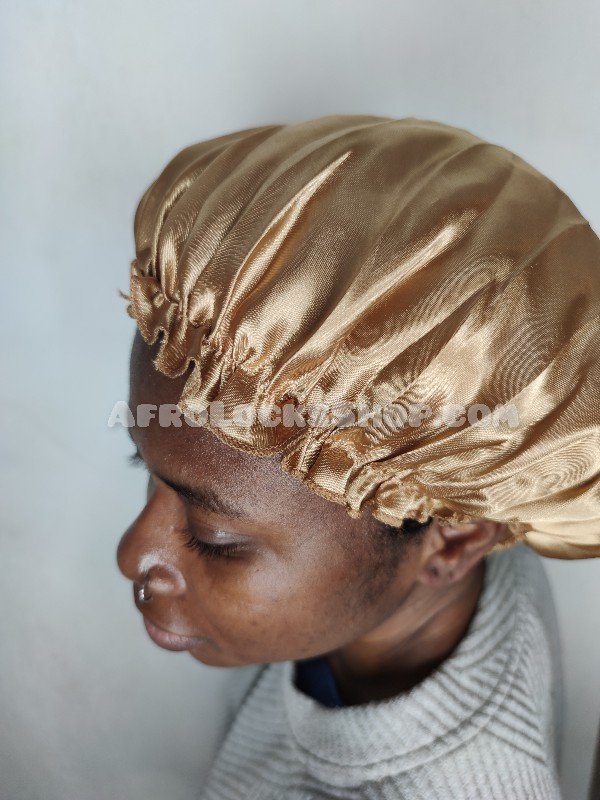 Petit bonnet en satin 3 coloris au choix-SQ4670434