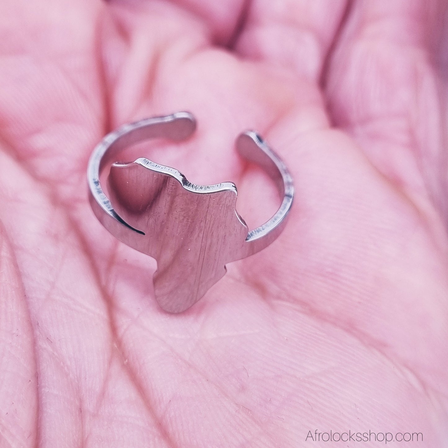 Bague Afrique ajustable 🌍 — acier inoxydable 316L (doré contour ou argent carte)