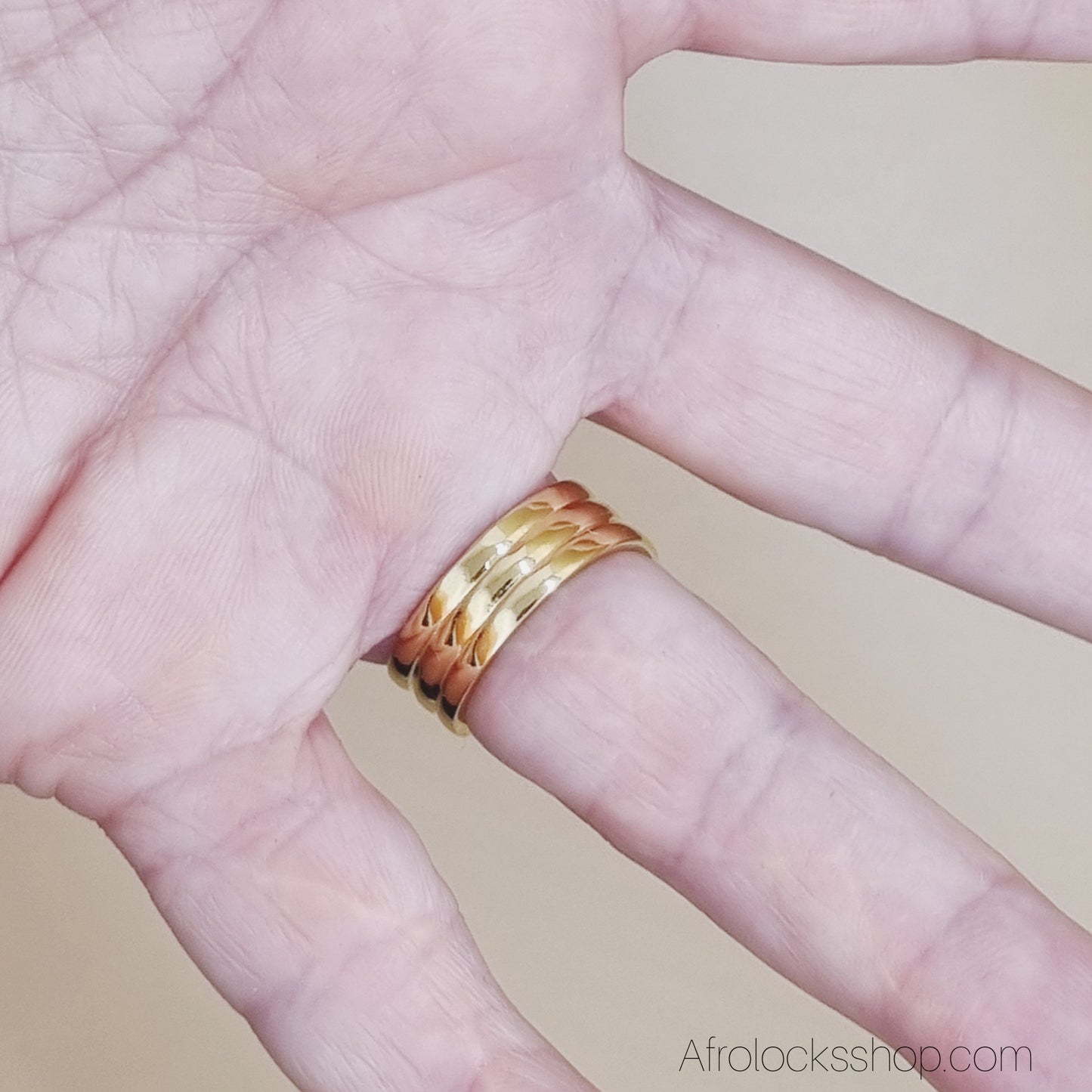 Bague Ankh en inox doré – triple anneau ✨ inspiration bijou kemit (unisexe)