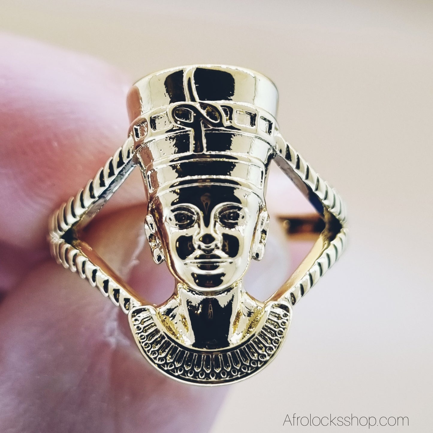 Bague “Reine d’Afrique” 316L doré ✨ – unisexe, hypoallergénique