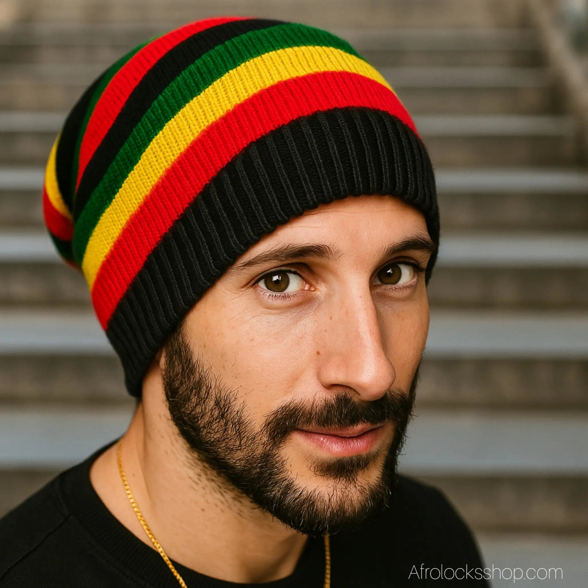 BonnetrastatamXLtricotenoirrougejaunevert6 - Afro Locks Shop