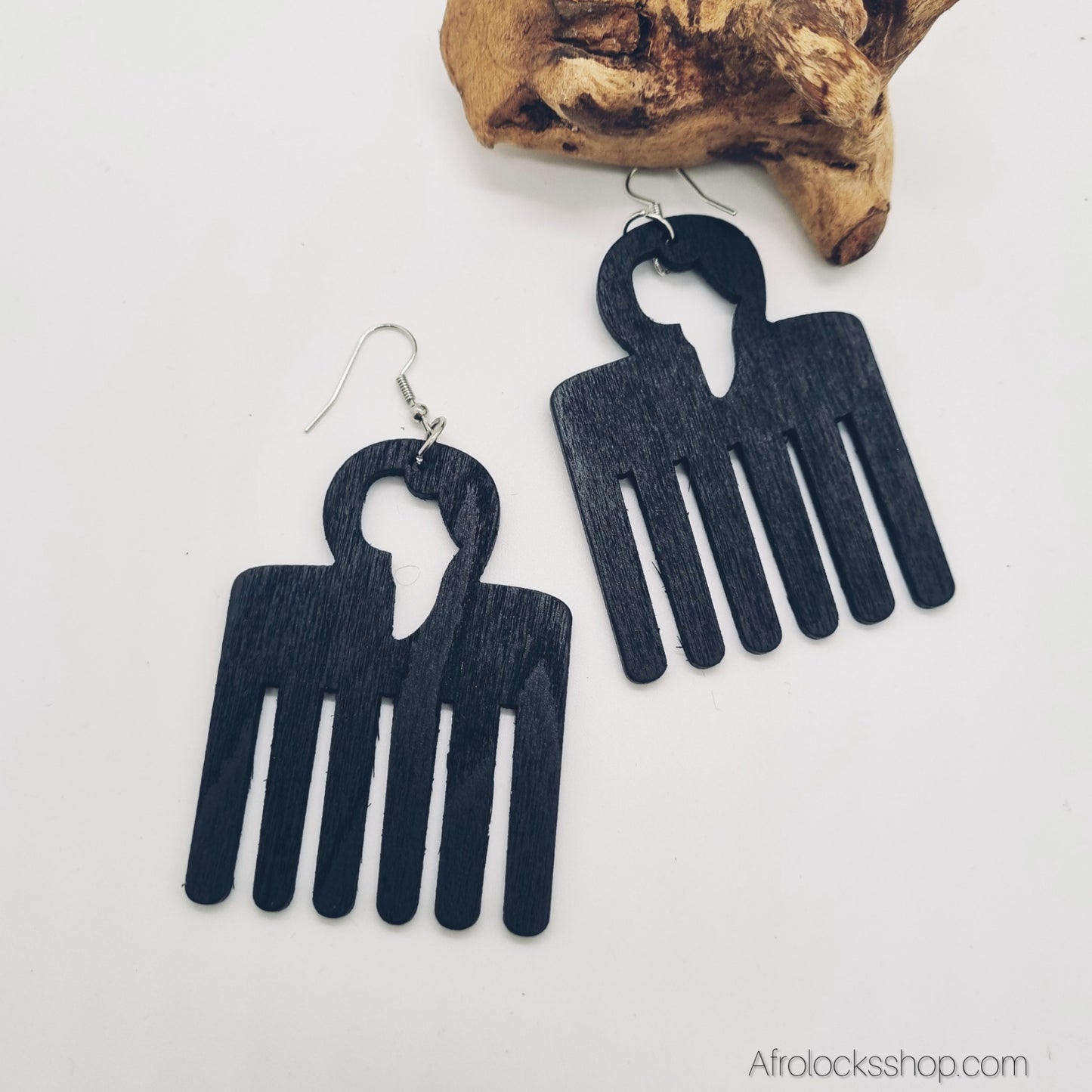 Boucles d’oreilles « Peigne Afro » en bois – découpe Afrique & style Adinkra – 6 cm – 6 couleurs – légères