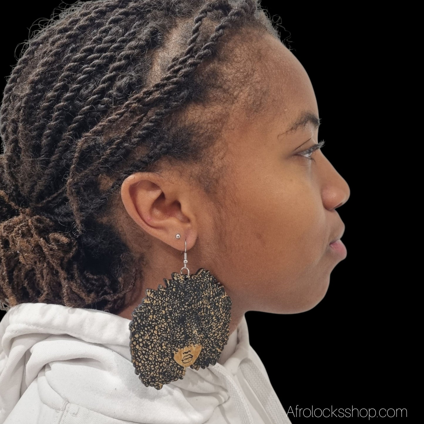 Boucles d’oreilles Afro en bois – Grand format 8 cm, légères – Livraison internationale 🌍