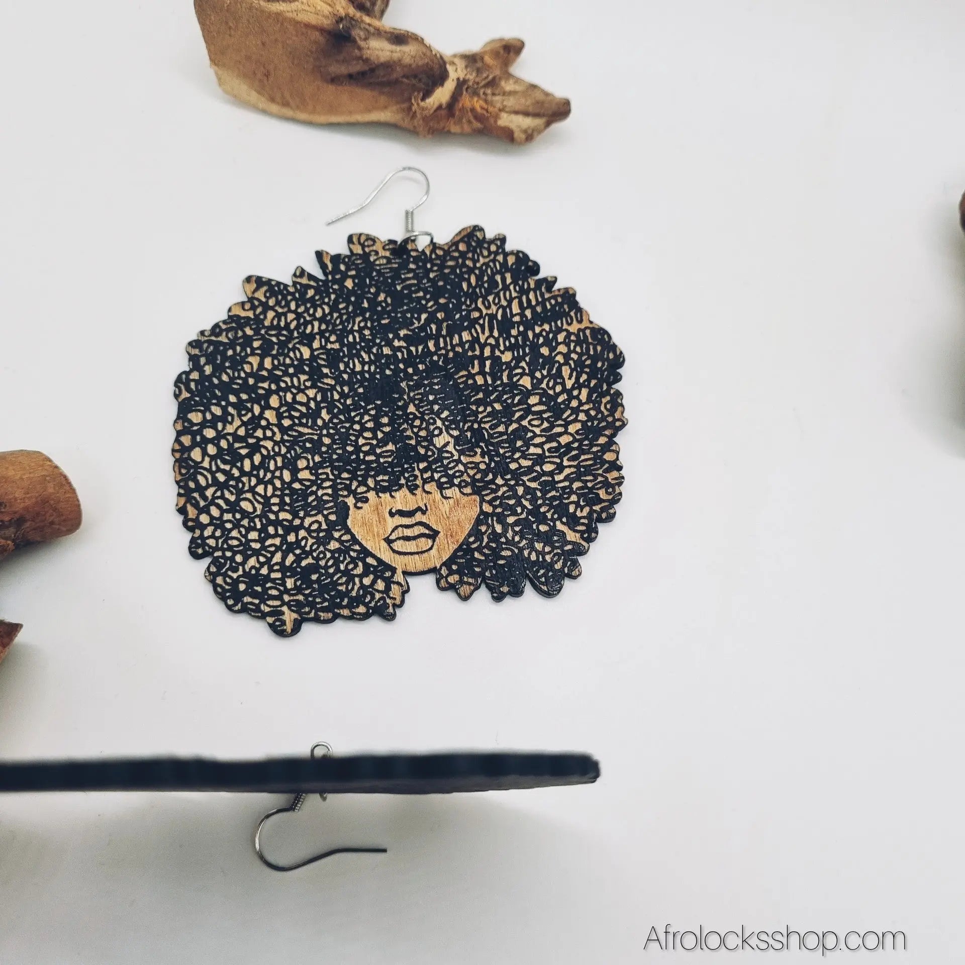 Boucles-grande-tete-afro-en-bois-006 - Afro Locks Shop