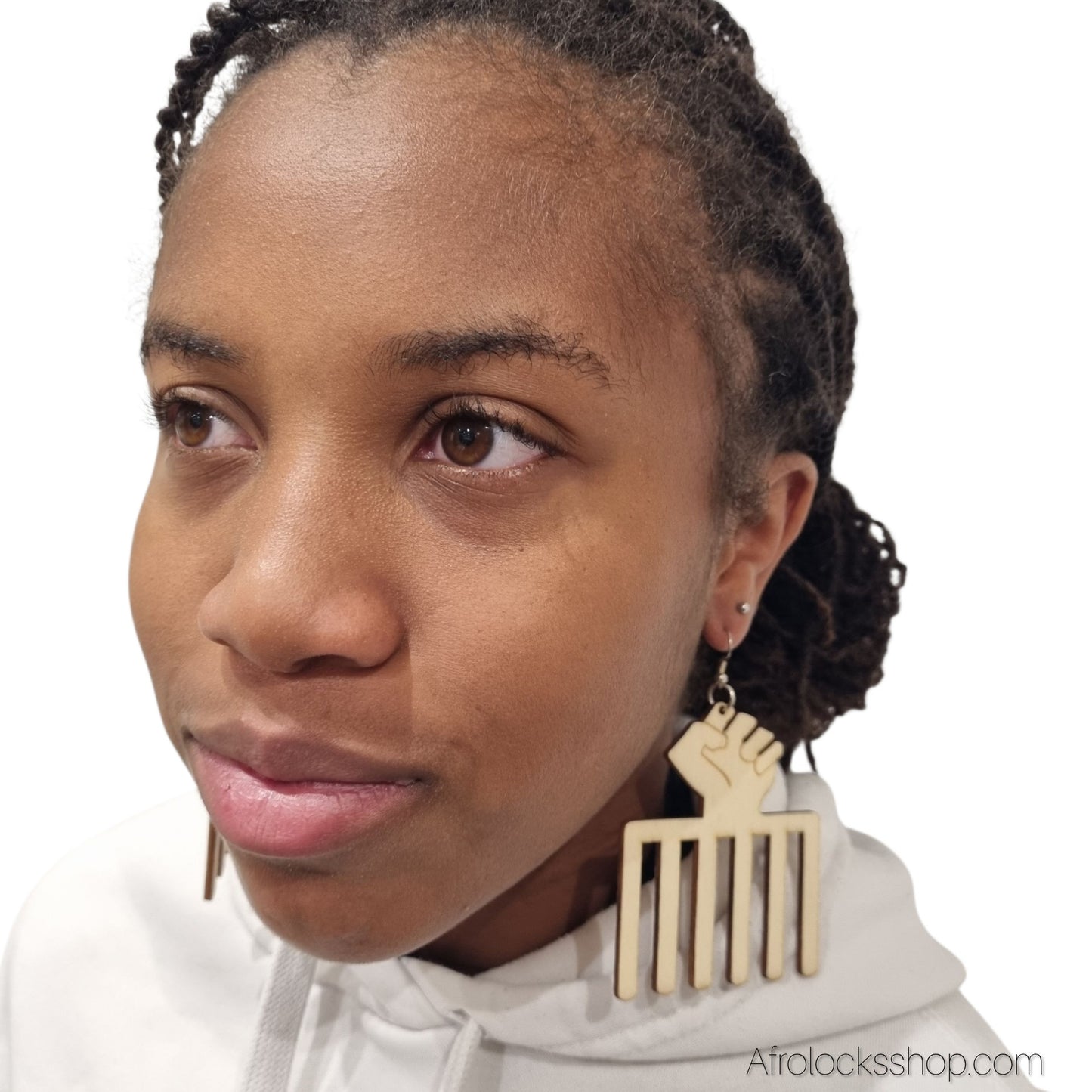 Boucles d’oreilles “Peigne Afro ✊” en bois – 7 cm, ultra-légères
