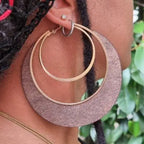 Boucles_XXL_bois_anneau_dor_3_coloris_8_cm_l_g_res_2 - Afro Locks Shop