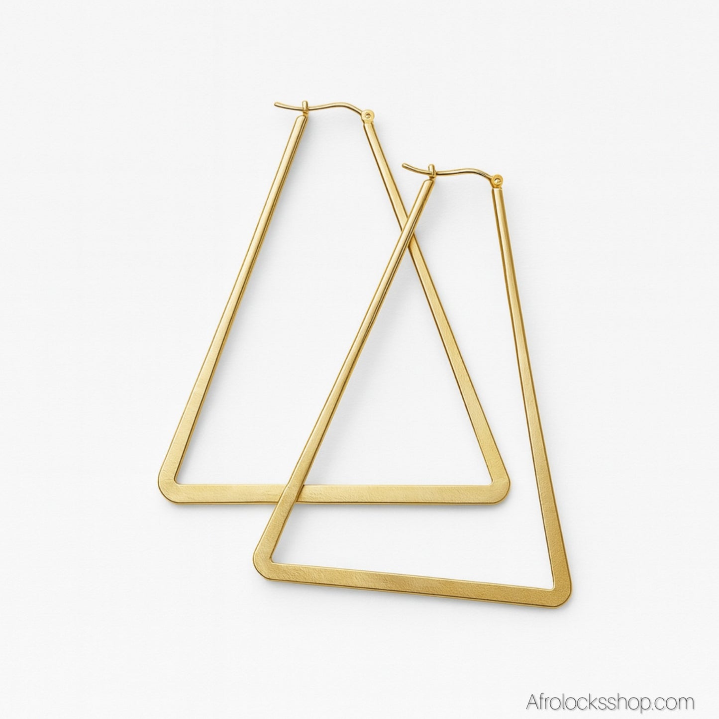 Boucles d’oreilles géométriques triangle – acier inoxydable doré – 6 cm