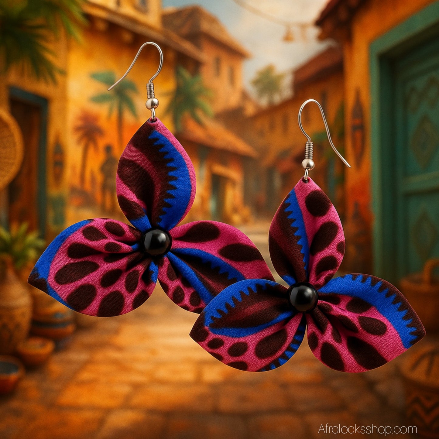 Boucles d’oreilles fleur en wax 🌺 – fait main au Sénégal (6×7 cm)