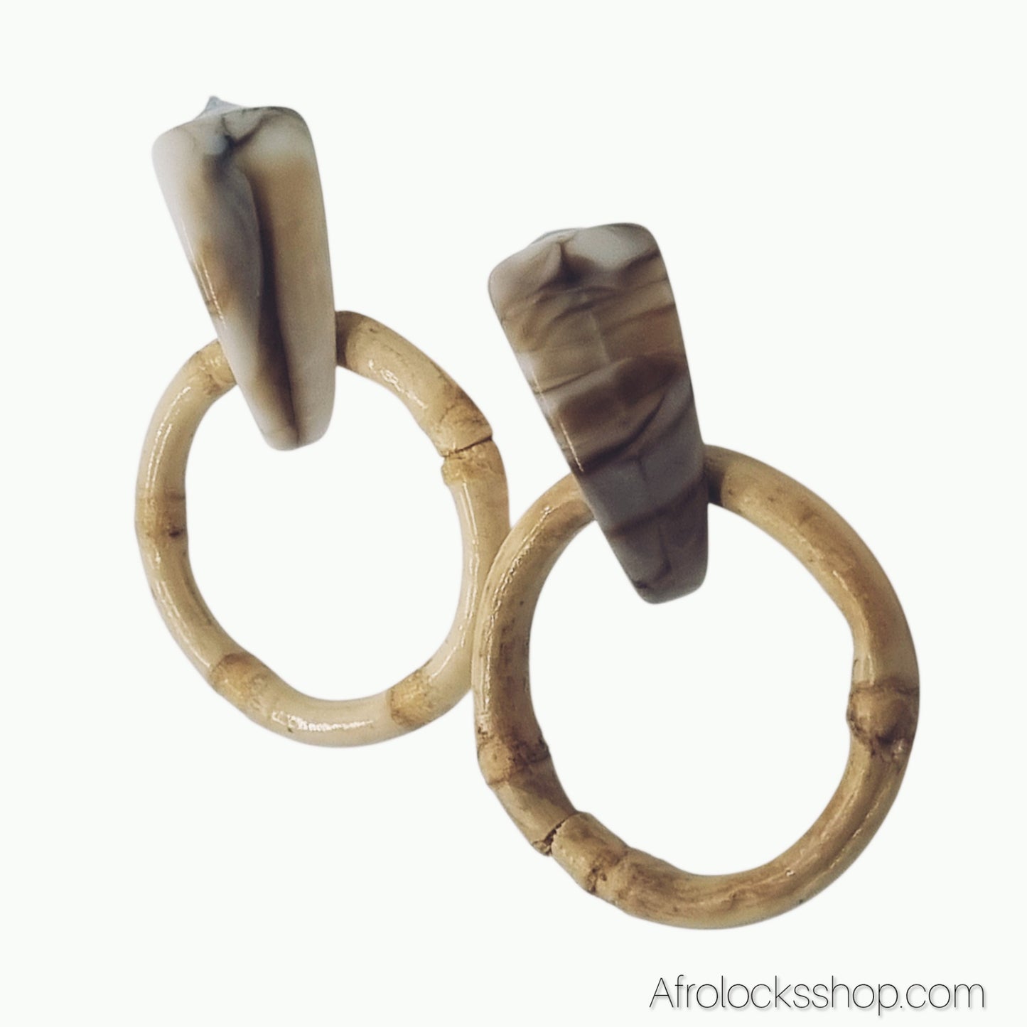 Boucles d’oreilles bambou & acrylique – créoles légères (fait main)