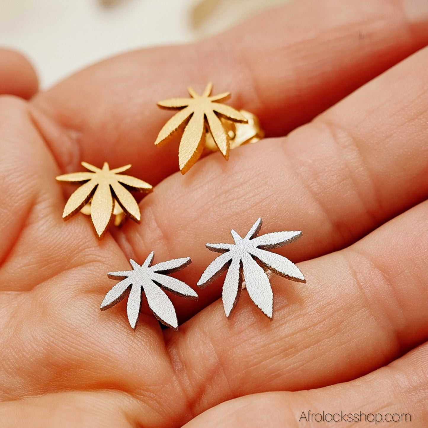 Boucles puces feuille – acier inoxydable 316L – doré ou argenté