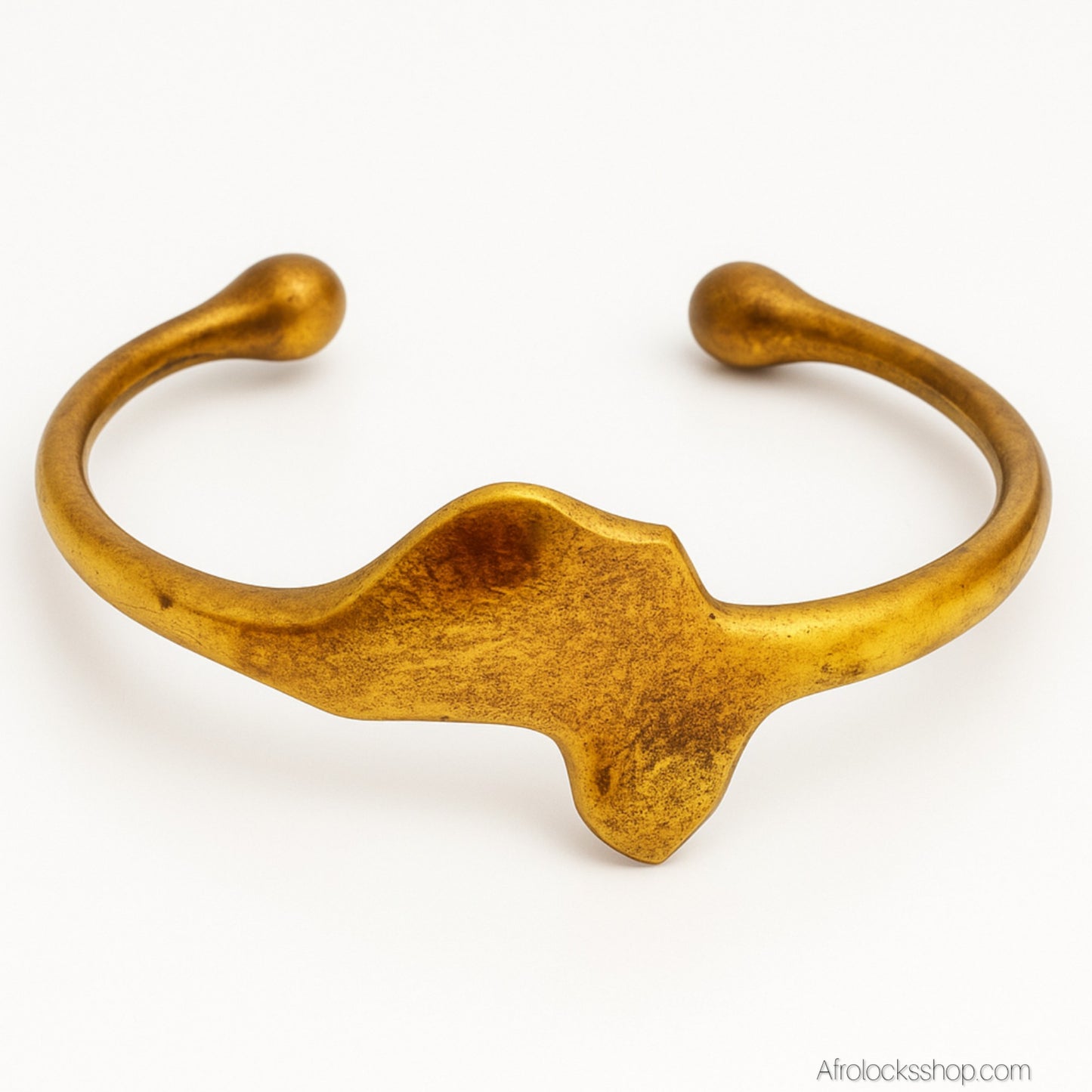 Bracelet “Carte d’Afrique” en cuivre — rigide, ajustable S-M, fait main au Kenya