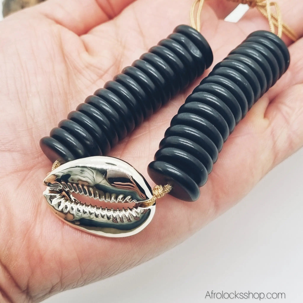 Bracelet_perles_noires_cauri_synthetique_dore_1 - Afro Locks Shop