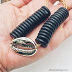 Bracelet_perles_noires_cauri_synthetique_dore_1 - Afro Locks Shop
