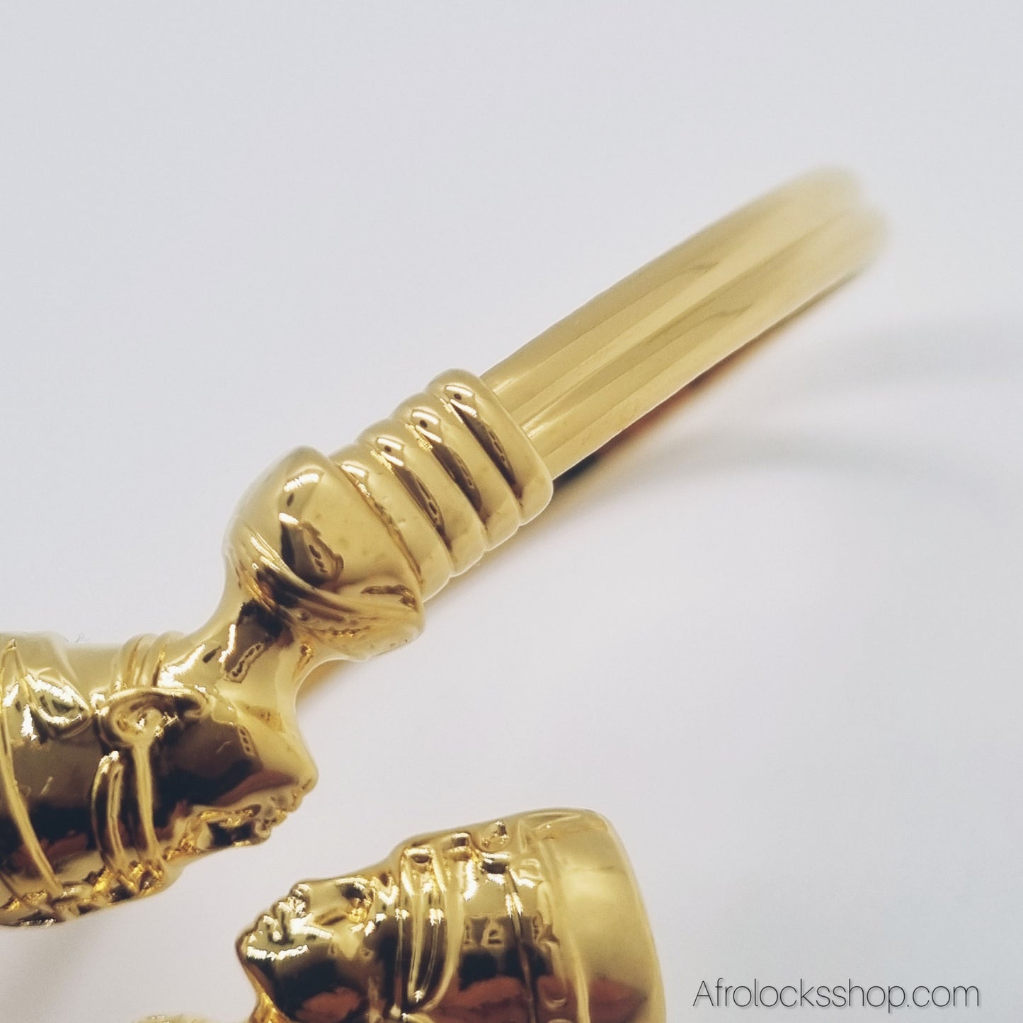 Bracelet Nefertiti – acier inoxydable 316L doré, jonc ajustable (unisexe)