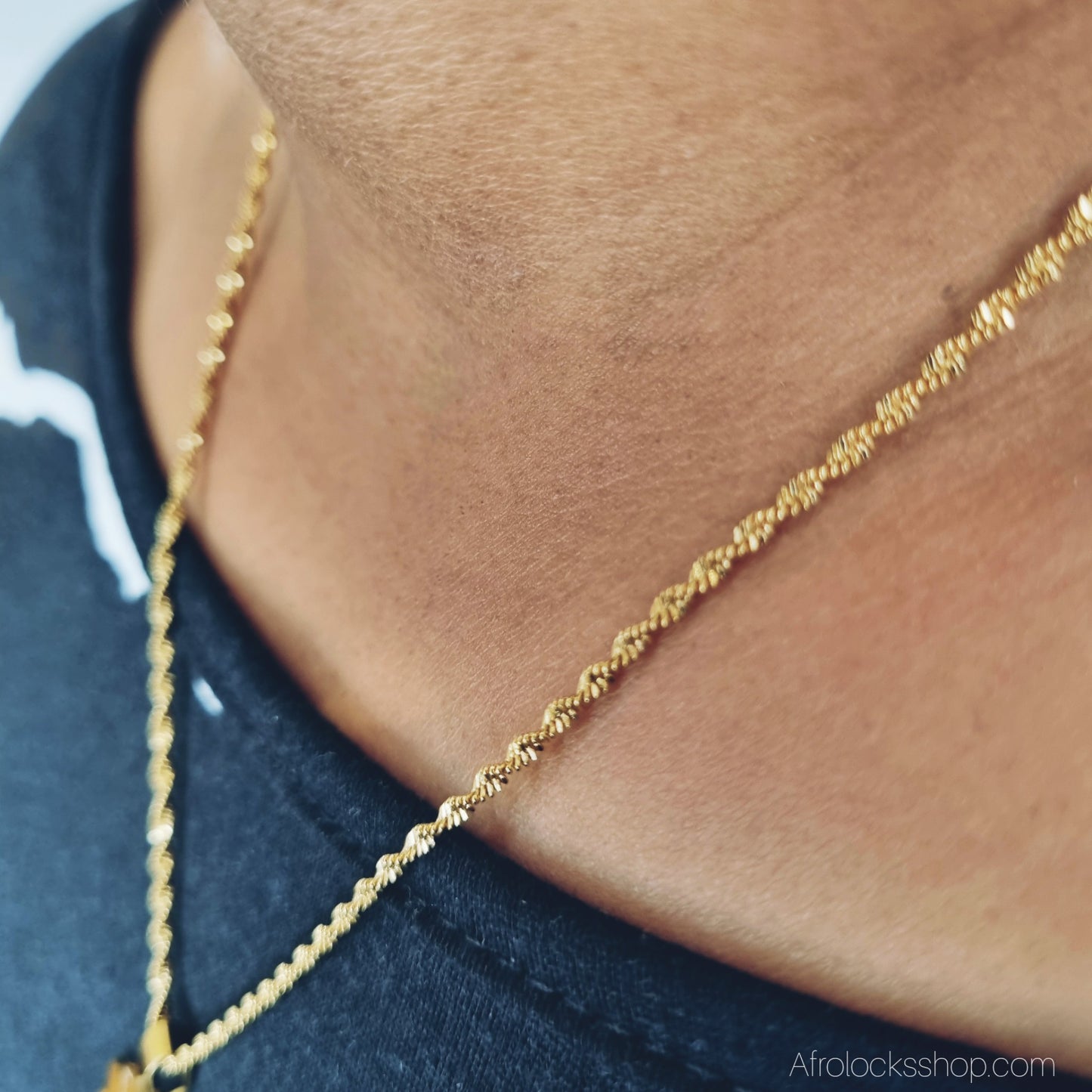 Collier « Carte du Brésil » – Acier inoxydable 316L doré (chaîne 50 cm)