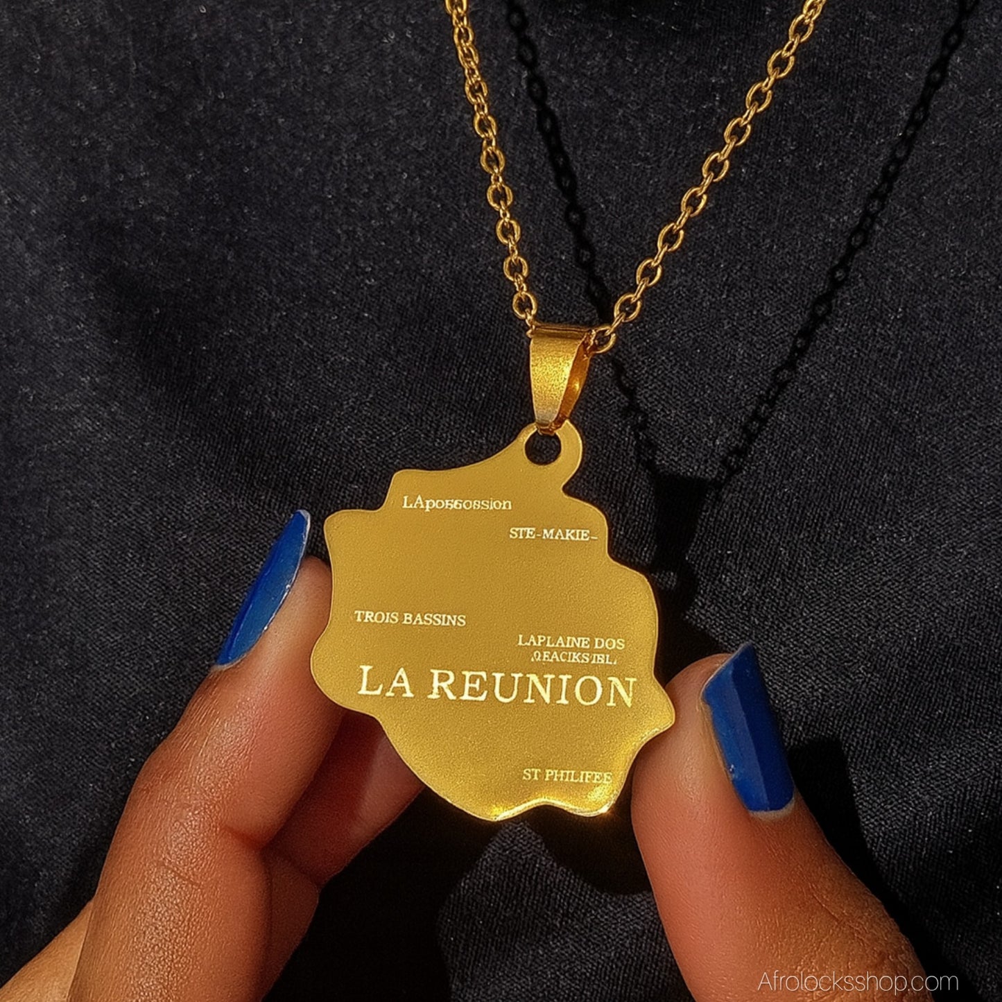 🌴 Collier carte « Île de La Réunion » – acier inox 316L – chaîne 50 cm – doré ou argenté