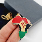 Collier_Carte_d_Afrique_Pan-Africain_Cha_ne_50_cm_dor_e_pendentif_acier_inoxydable_1-8a0b-4303-aedd-50d9d5a3dc2a - Afro Locks Shop