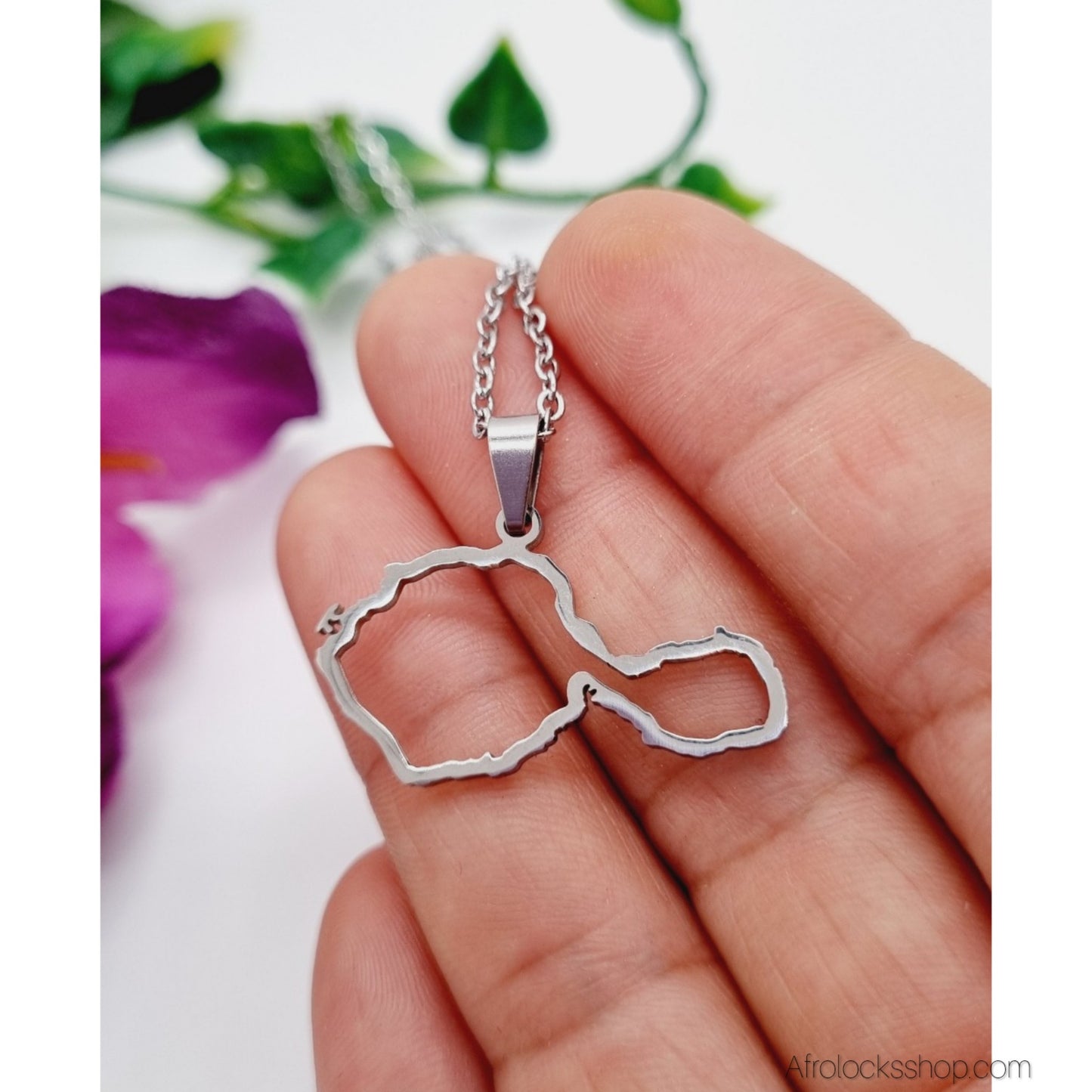 Collier Carte de Tahiti – Acier inoxydable 316L (Doré ou Argenté) – Chaîne 50 cm