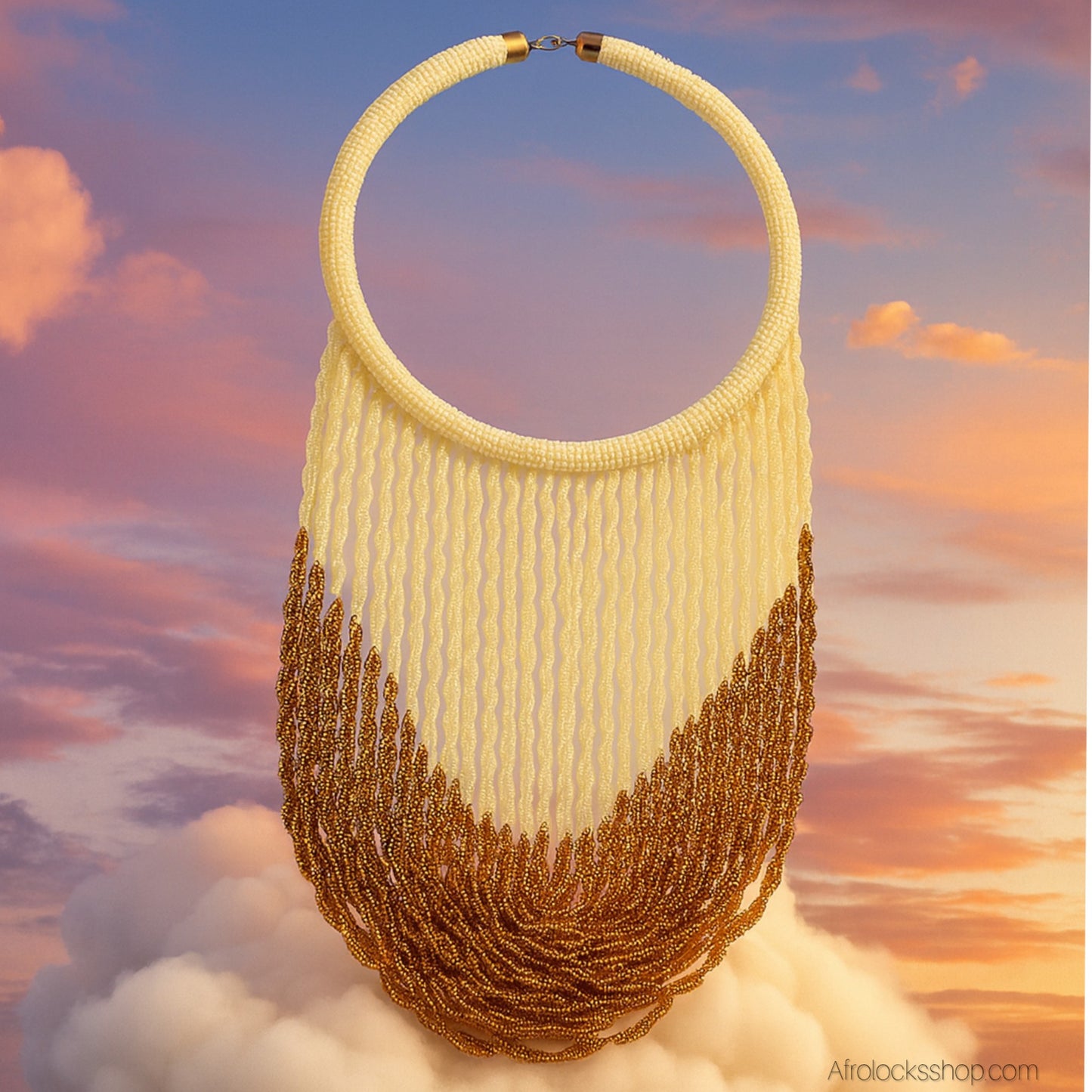 🌟 Collier plastron à franges perlées – fabrication artisanale Kenya