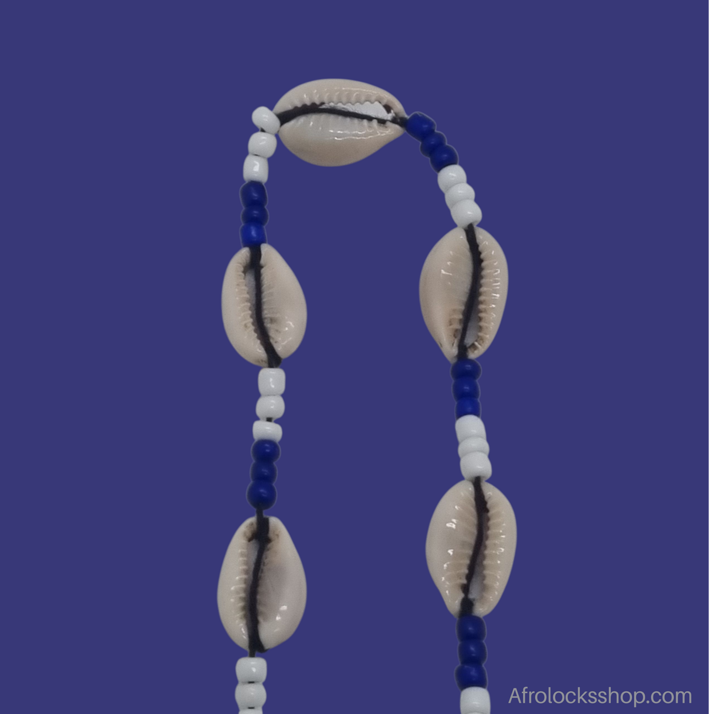 Collier long en cauris – fait main en Afrique du Sud (80 cm, 2 coloris)