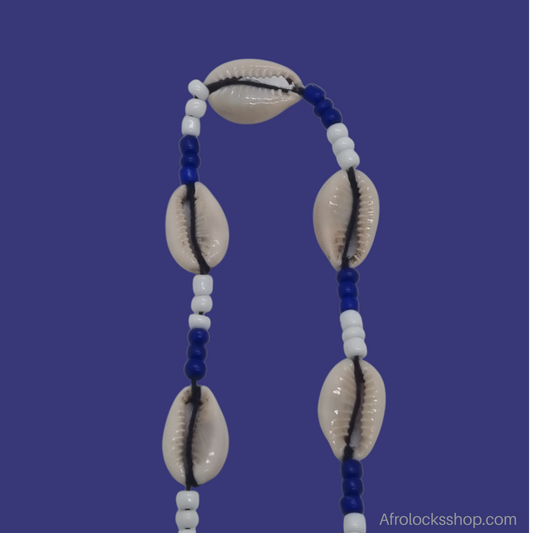 Collier long en cauris – fait main en Afrique du Sud (80 cm, 2 coloris)