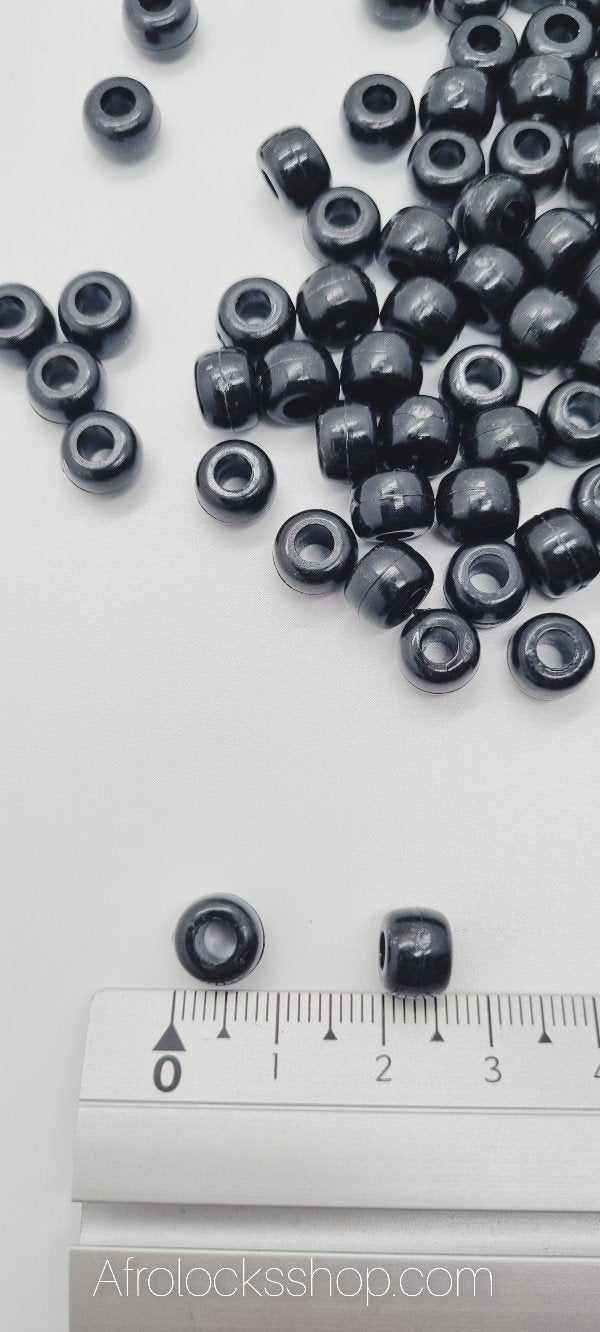 Lot de 100 perles plastique noir
