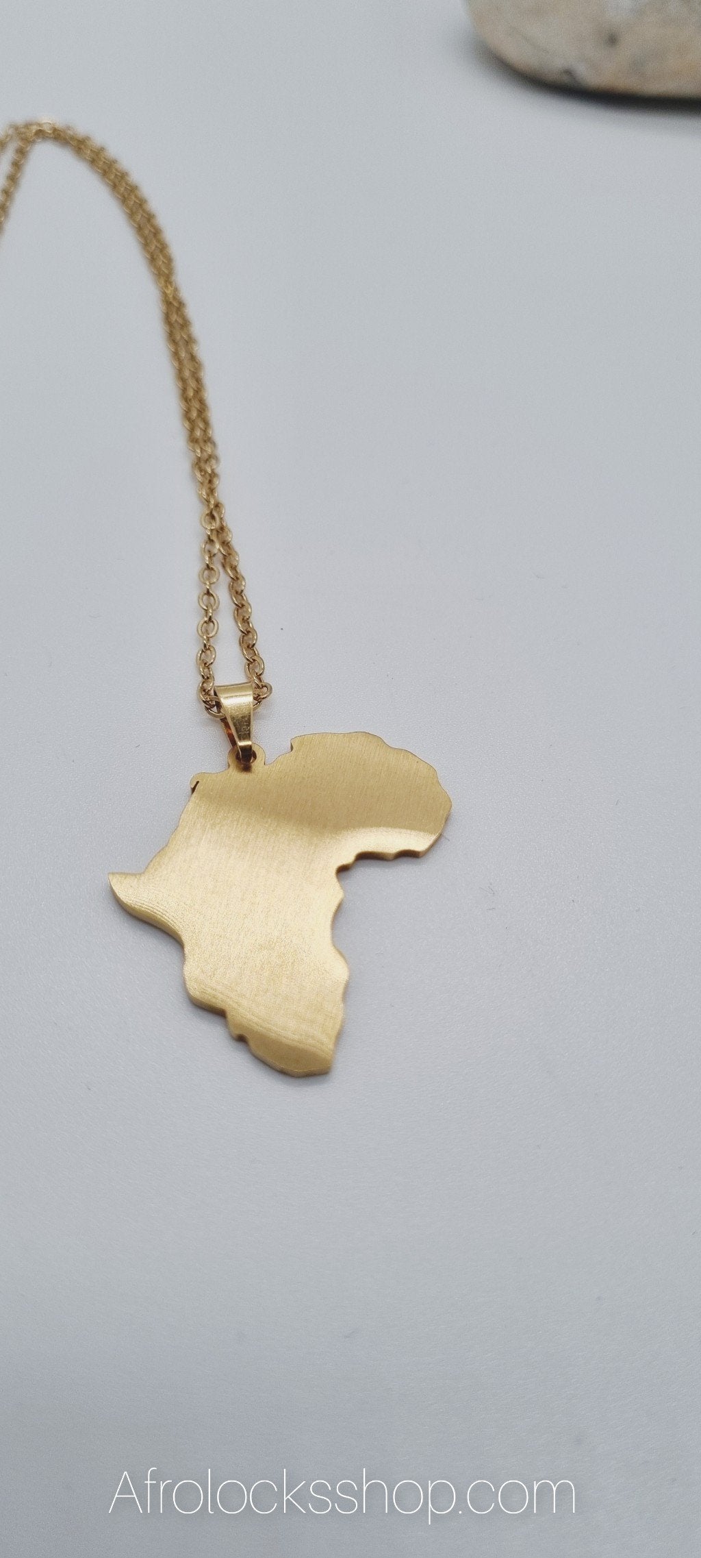 Chaîne et pendentif plaqué or 18 K Cap Vert