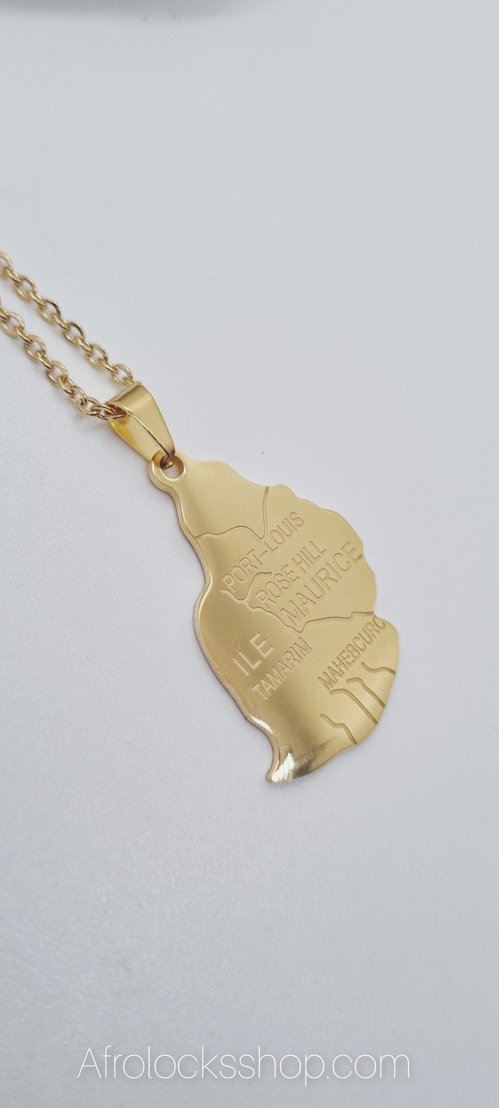 Chaîne et pendentif Ile Maurice plaqué or