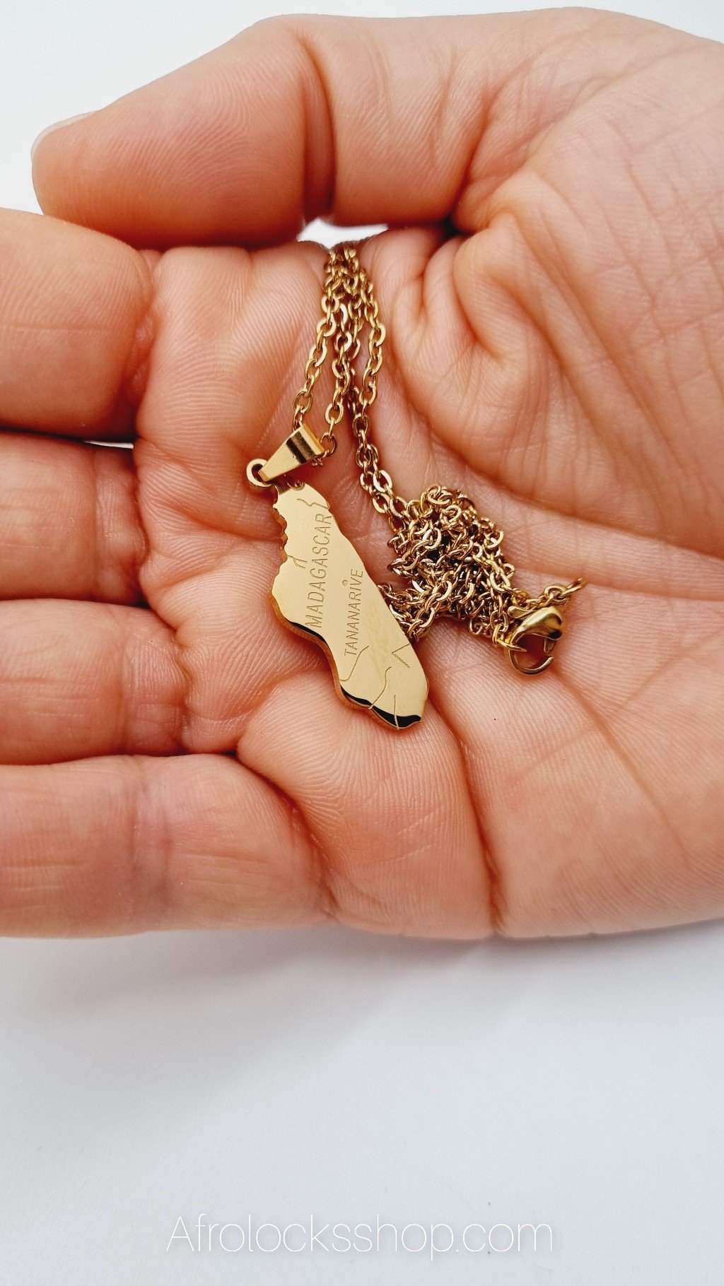 Chaîne et pendentif Madagascar