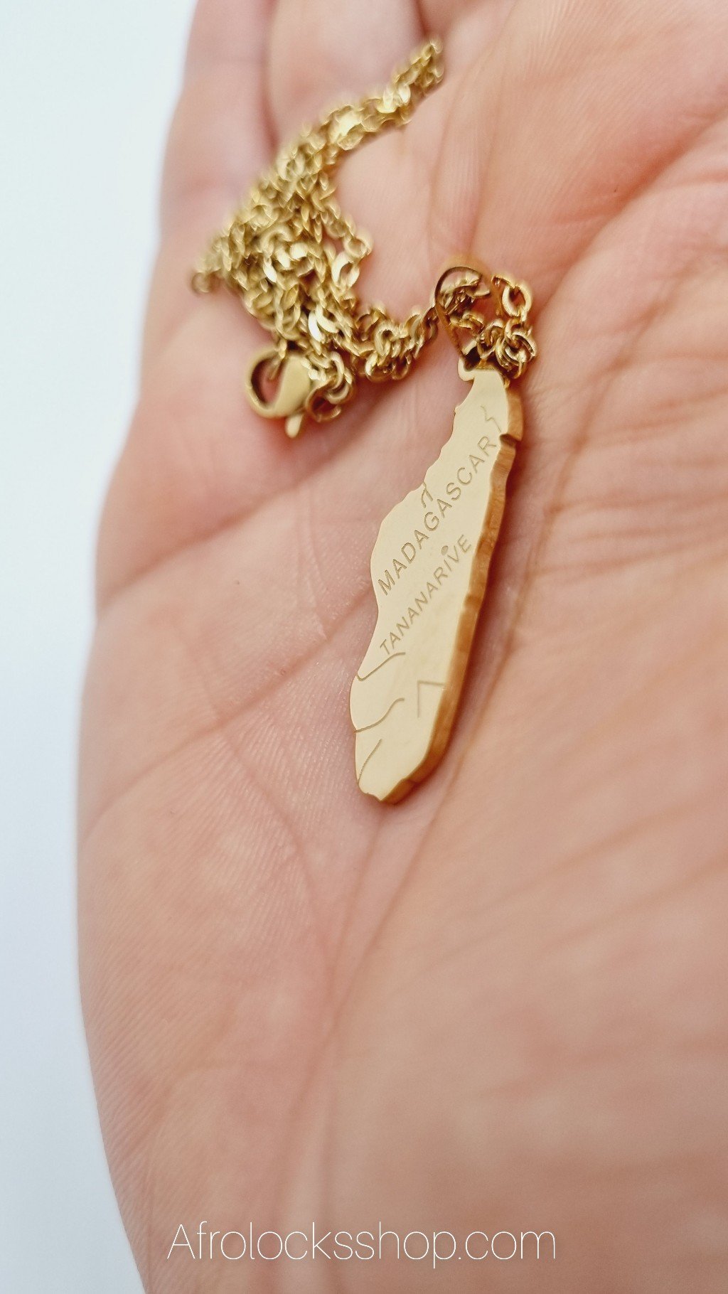 Chaîne et pendentif Madagascar