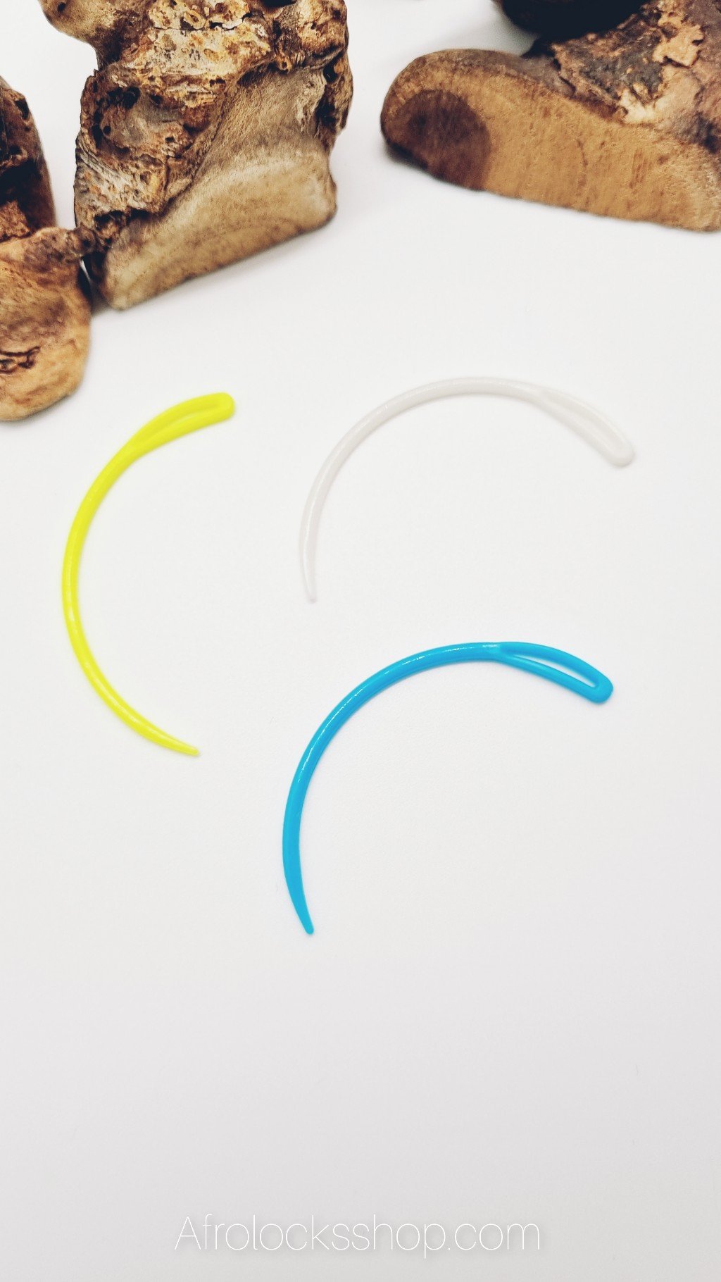 Crochet microlocks aiguille gros trou