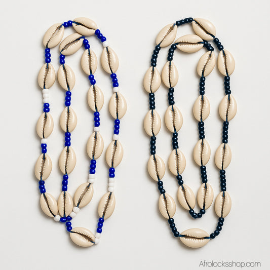 Collier long en cauris – fait main en Afrique du Sud (80 cm, 2 coloris)
