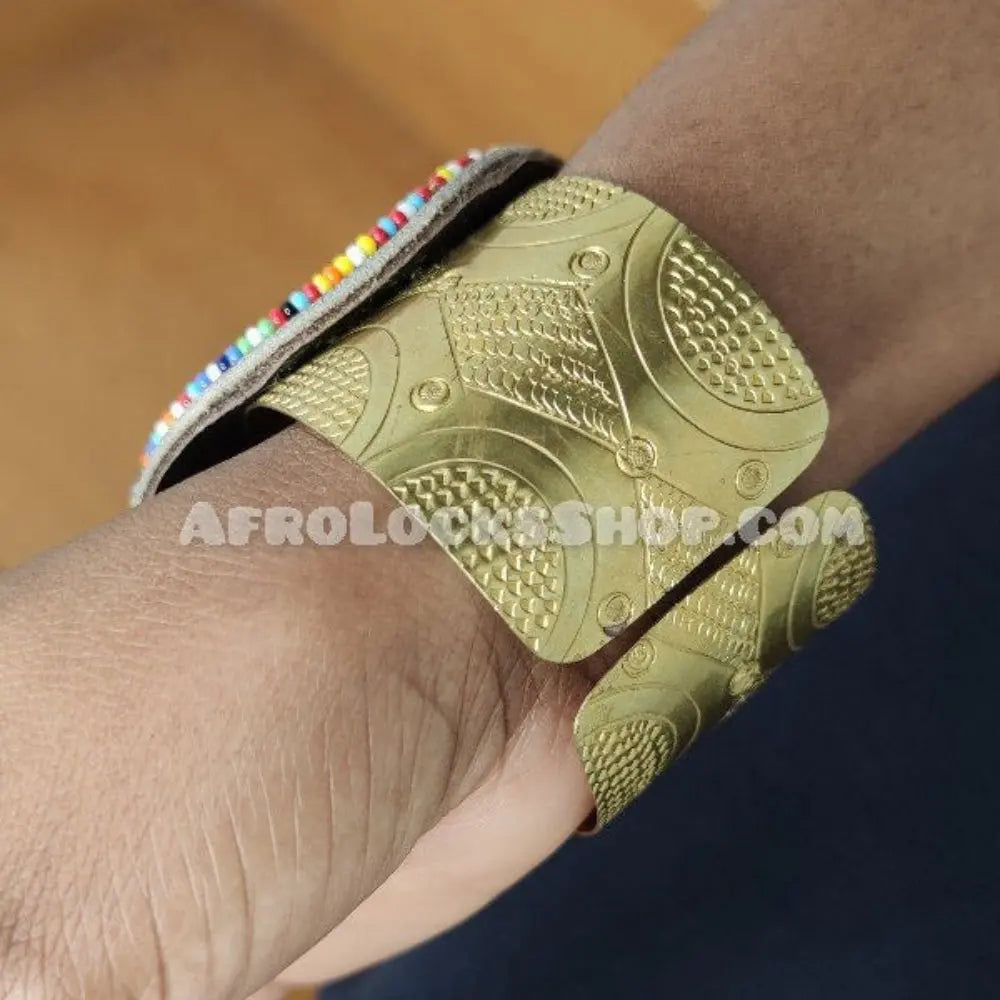 Manchette_laiton_perles_ajustable_fabrication_artisanale_du_Kenya_couleurs_Maasai_1 - Afro Locks Shop