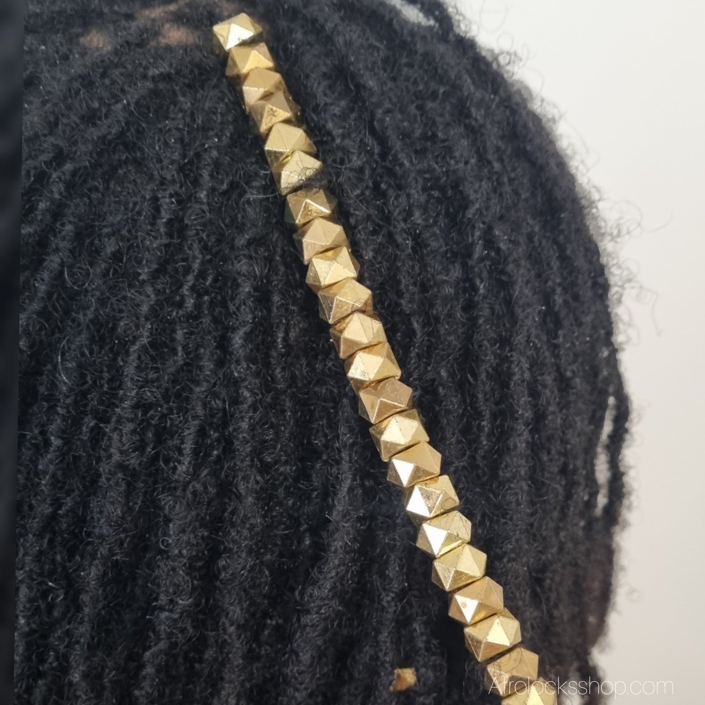 Perles octogonales or vieilli – lot 30 g (≈40-50) • trou 5 mm • spécial locks & tresses
