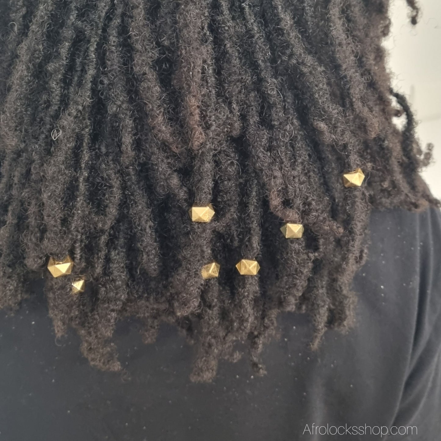Perles octogonales or vieilli – lot 30 g (≈40-50) • trou 5 mm • spécial locks & tresses